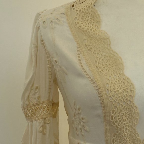 Studio F Long Sleeve White Bohemian - Picture 3 of 4